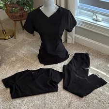 GT PERFORMANCE HEAL WEAR Scrubs - 2 Tops Pant
