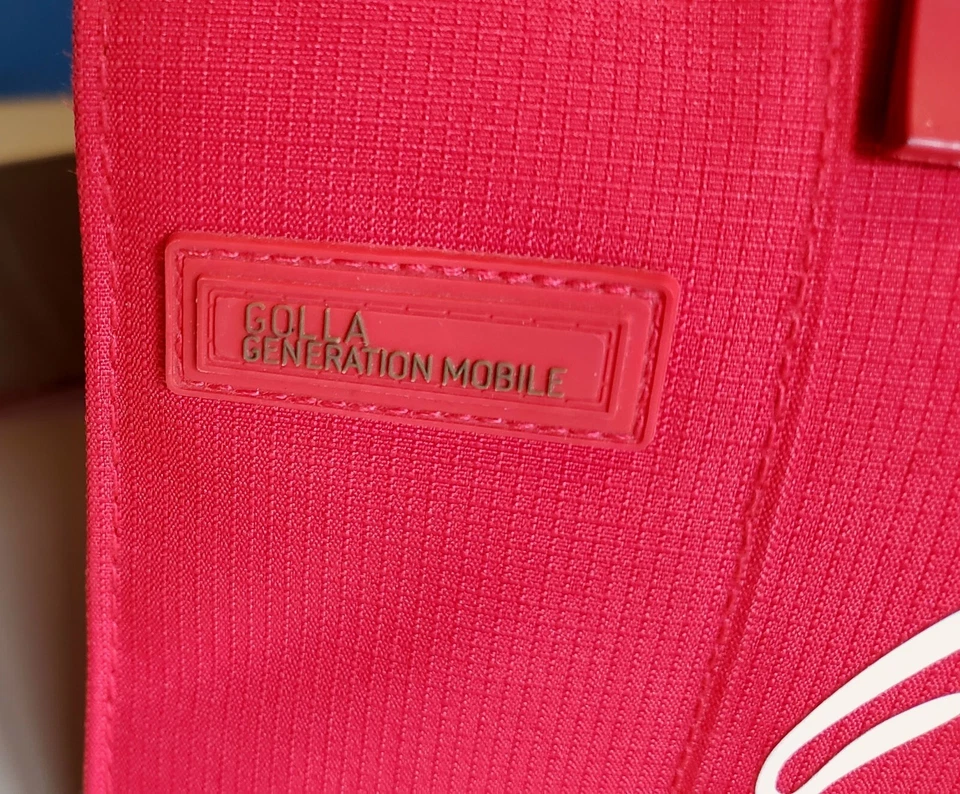 Bolso para cámara SLR móvil Golla Generation diseño finlandés rojo acolchado Foto 3 de 4
