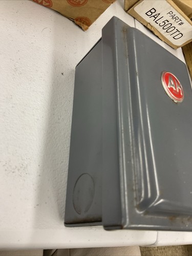 Arrow Hart Type R Relay with Enclosure - MR20, Coil V 220, CY 60- ECS - Picture 6 of 8
