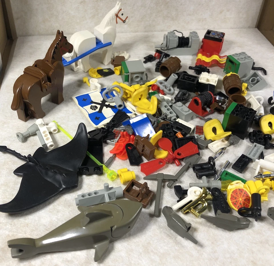 乐高混合大量动物和配件海盗道具迷你公仔 — 第 4/4 张图片