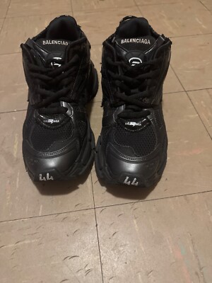 Balenciaga Runner New Season Size 44 US 11 Triple Matte Black
