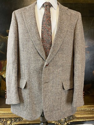 VTG HARRIS TWEED J. Riggings 44L Brown Scottish Wool Leather Button Sport Coat