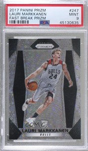 2017-18 Panini Prizm Fast Break Prizm Lauri Markkanen #247 PSA 9 MINT Rookie RC