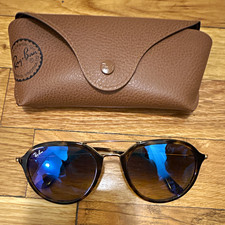 Ray-Ban Women's Round Tortoise Brown Frame Blue Mirrored Sunglasses Case