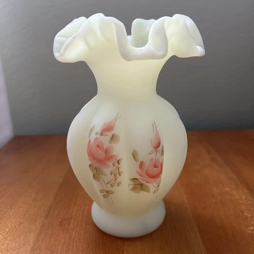 Fenton Ruffle Top Custard Glass Hand Painted Vase (Glows)