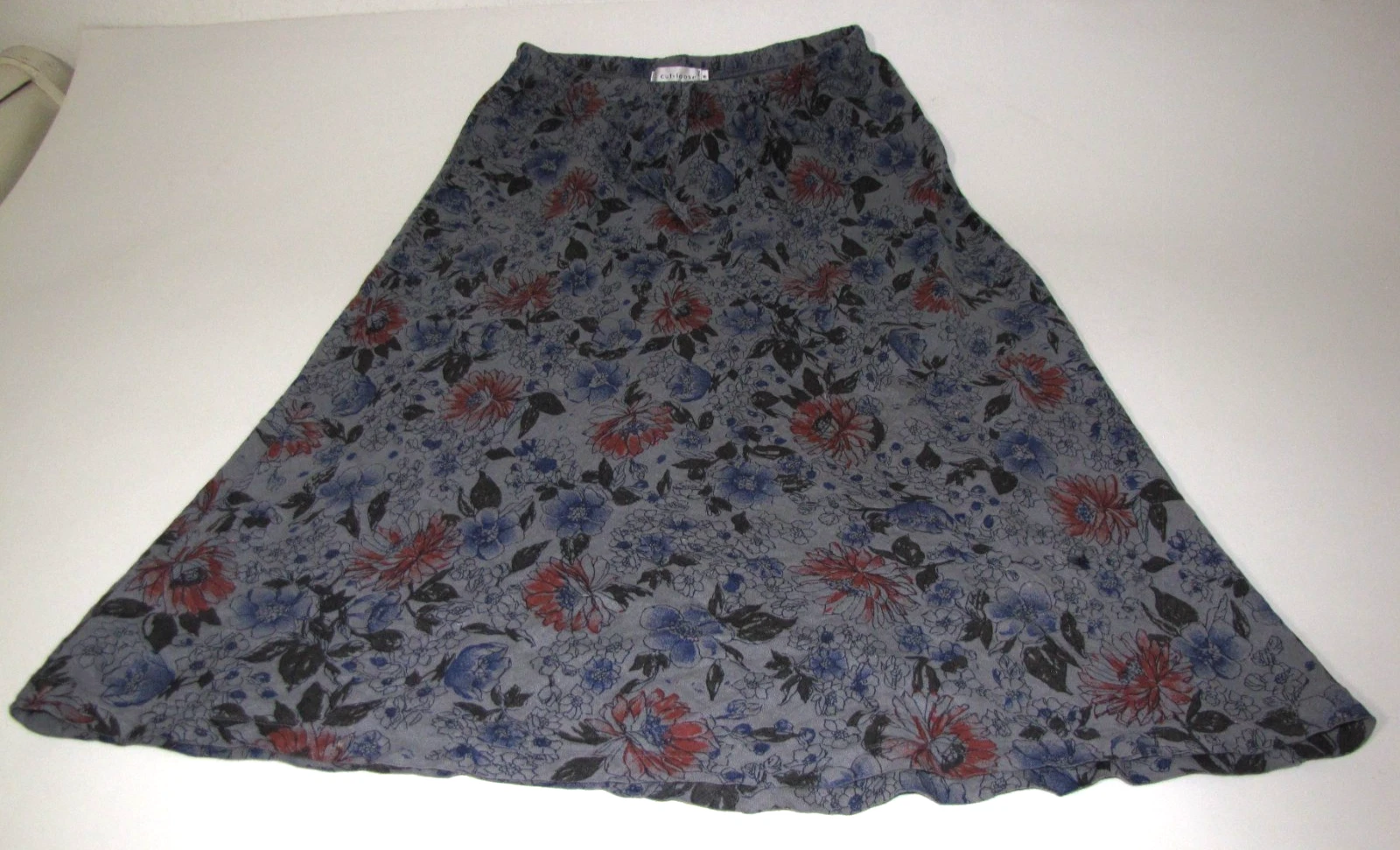 Cut Loose A-Line Gray/Blue Maxi Skirt Floral Artsy Lagenlook 100%-Linen Wm. M
Opens in a new window