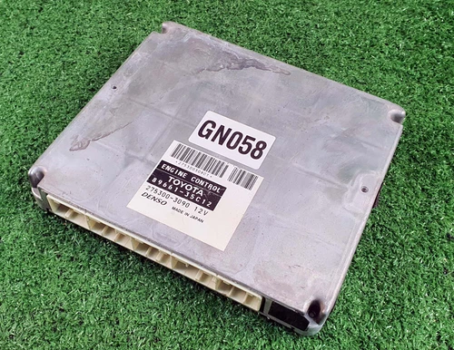 Toyota 4Runner 6 Cyl 2007 89661-35C12 Ecu Ecm oem jdm used 8966135C12 - Picture 1 of 10