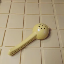 Handheld Lemon Squeezer Citrus Juicer Portable Easy Clean Kitchen Tool