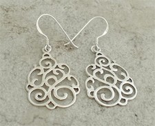 BEAUTIFUL .925 STERLING SILVER FILIGREE DANGLING EARRINGS style e0852