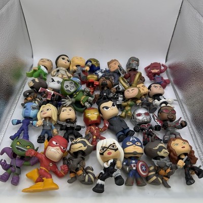 Funko Mystery Minis Figuren Pop Konvolut Marvel Wackelköpfe Wackelköpfe