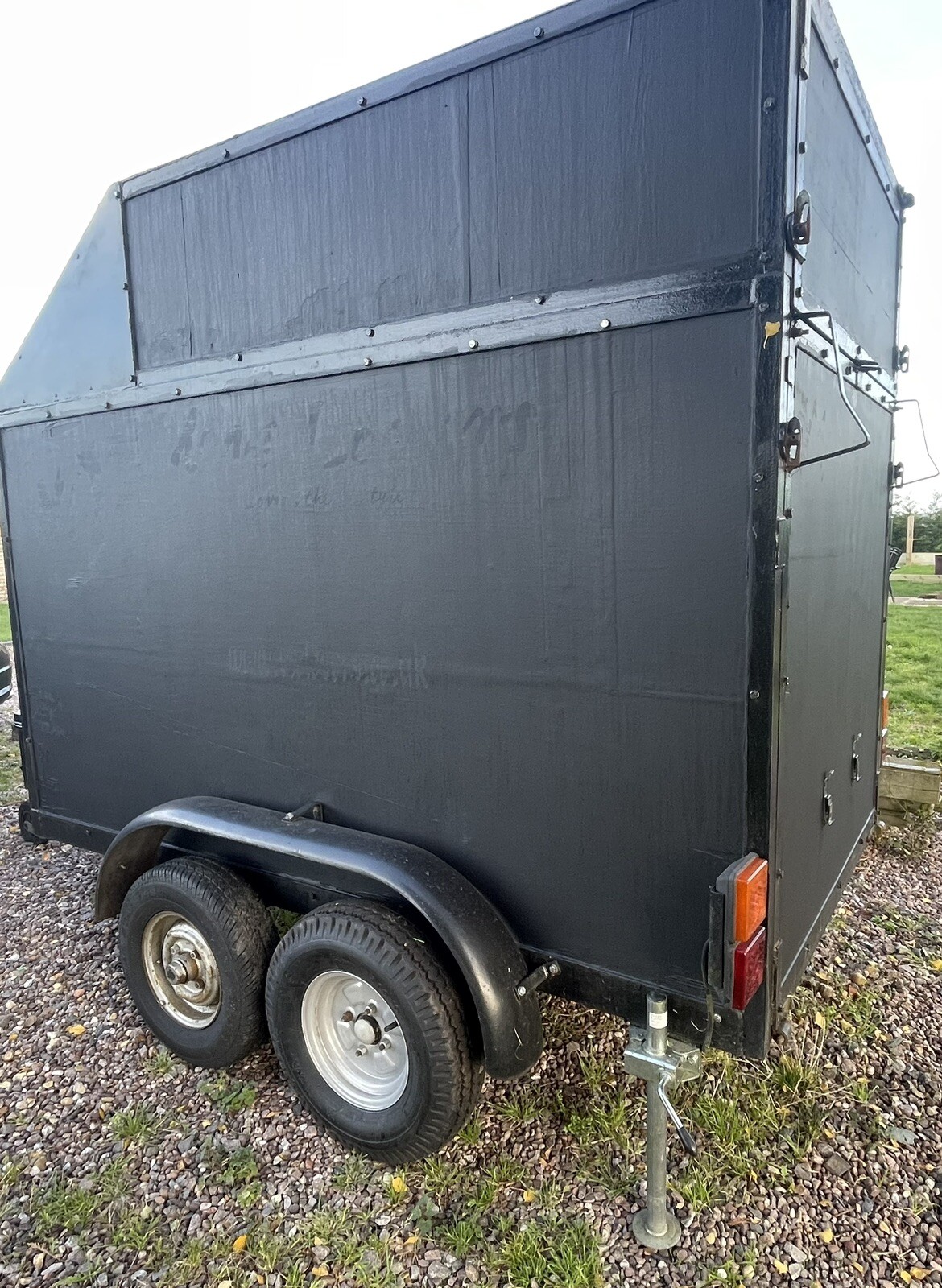 7x4 Twin Axle Box Trailer Braked eBay