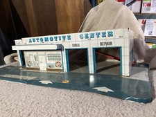 26  TIN LITHO GARAGE SERVICE GAS STATION GENTLY USED LQQK   