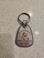 Vintage Minuteman Mobile Locksmith Keychain Plastic Key Ring