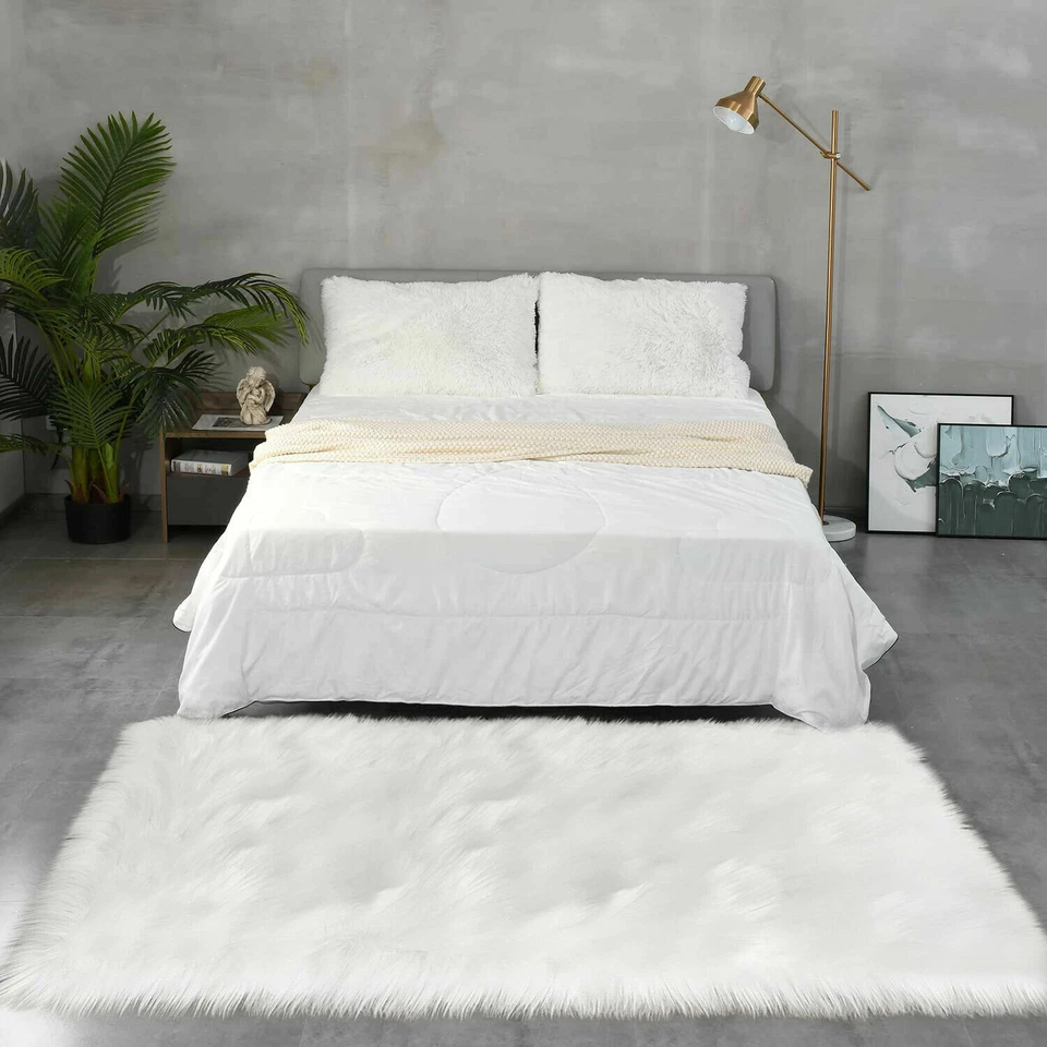 Living Room Large Area rug Faux Fur Sheepskin Bedroom 8X10 ft  rugs in White - Image 3 of 4