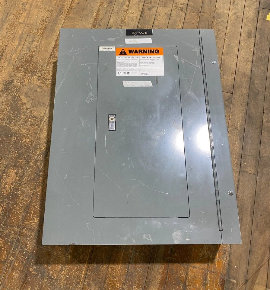 Square D NQOD424M100 панель 100A 208Y/120V 3PH 24 пространства главный QOB360 может отправить - Изображение 2 из 4