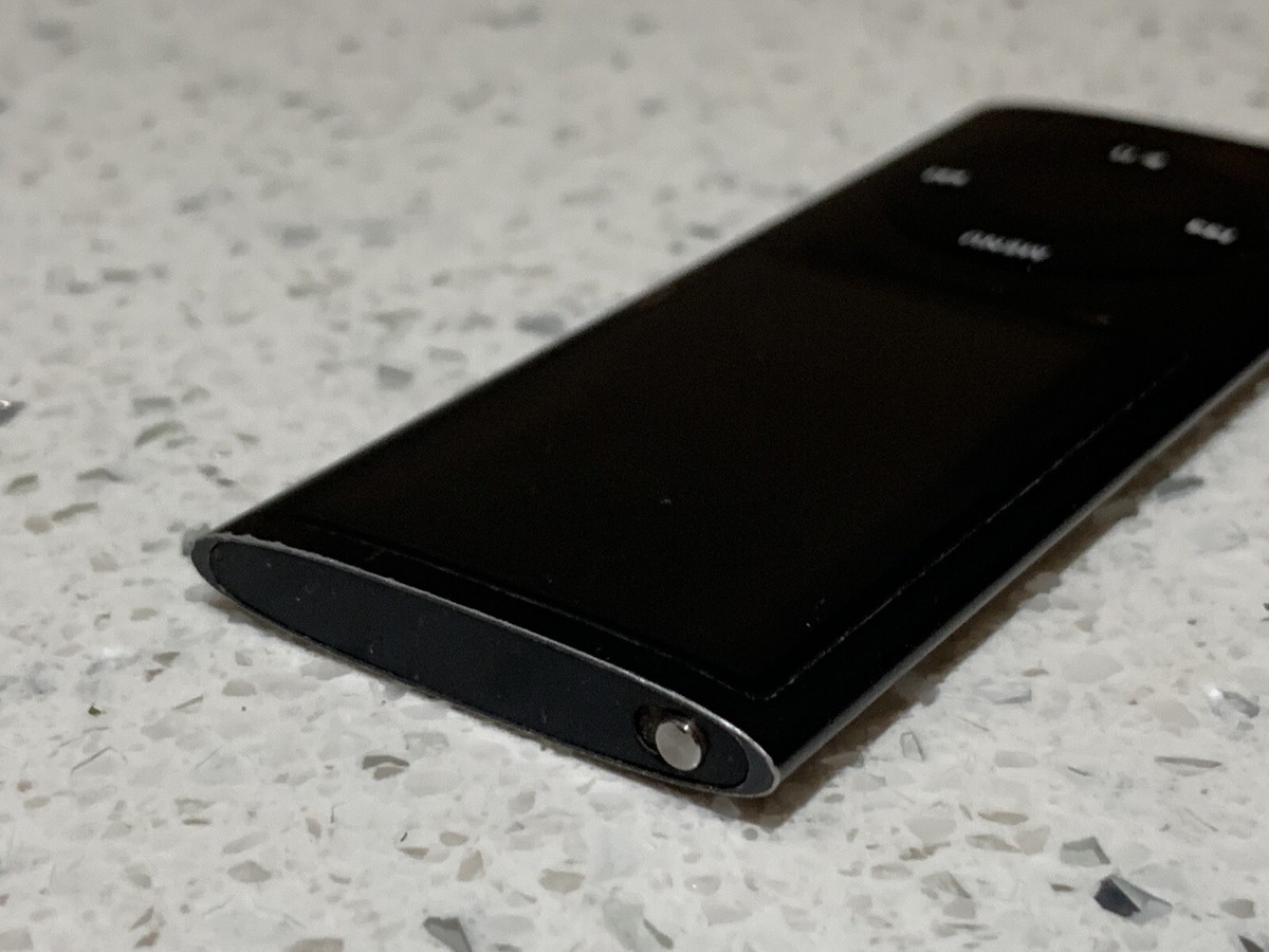 Apple iPod Nano 5th Gen with Camera 8GB Space Grey Model