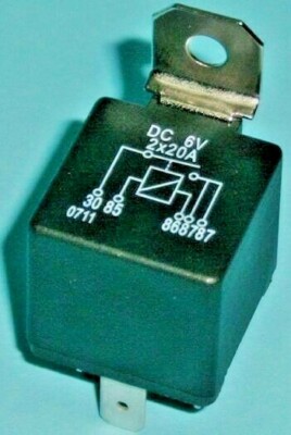 Youngtimer / Oldtimer: AUTOMOBILRELAIS, 6 Volt / (2x20A) 40 Ampere, Schließer
