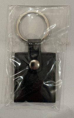 SALE! SAVE 40% BARBIE FAN CLUB 2011 EMBOSSED EMBLEM KEY RING NEW! HTF!
