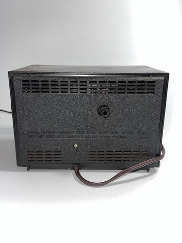 General Electric Modelo 4113 Solo Reloj (SIN Radio.. Sin Alarma) 7" w x4.5"x 5" - Imagen 6 de 7