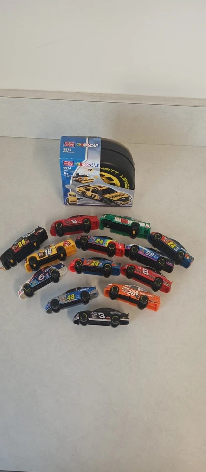 Mega Bloks NASCAR 1:58 RARO Colección Lote de 12 Coches + GRATIS #17 Matt K DeWalt Foto 2 de 4