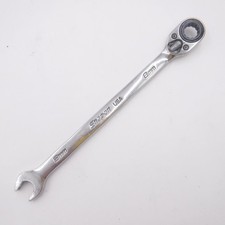 Snap-on 8mm 12-point Flank Drive Plus Reversible Ratcheting Combo Wrench Snap-on 8mm 12-point Flank Drive Plus Reversible Ratcheting Combo Wrench