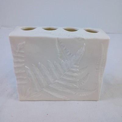Croscill Home Ferns Toothbrush Holder White CPTB 0483 TBH New