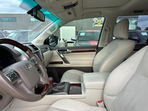 2013 LEXUS GX 460 - Picture 12 of 31