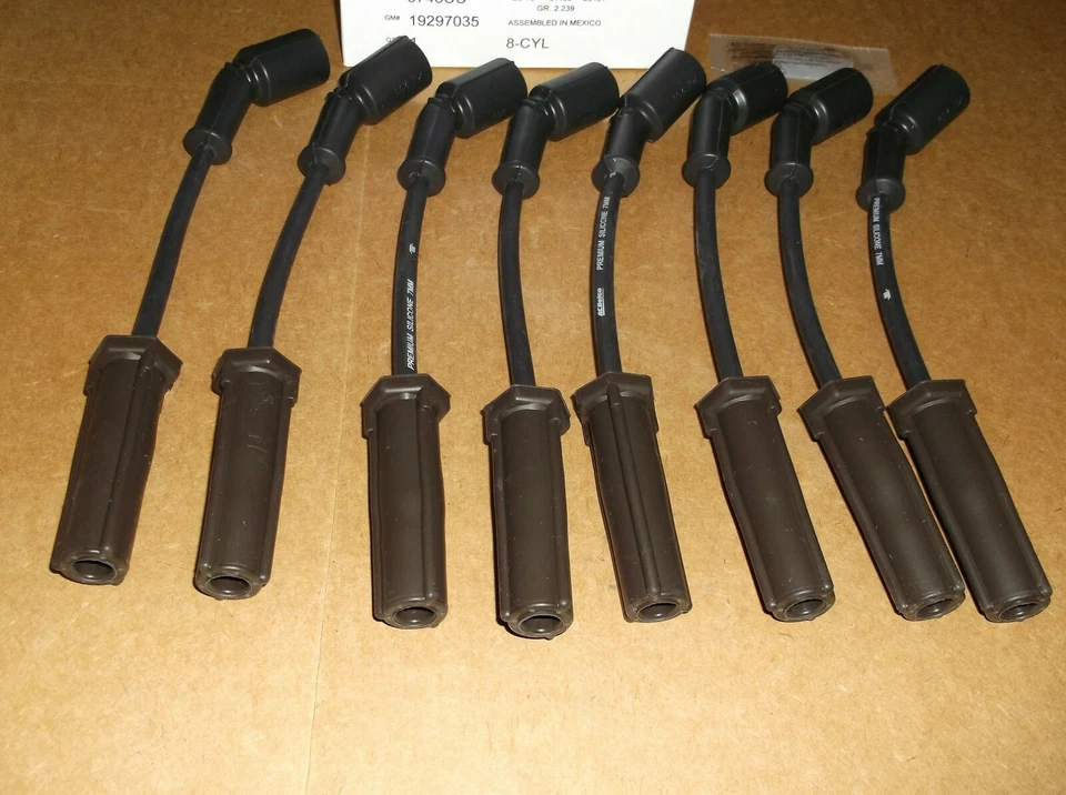Cables de bujía Corvette ~ Camaro ~ 19297035 ~ Chevy SSR ~ Pontiac G8 ~ 9748UU ~ GXP ~ Sierra Foto 2 de 4