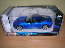 Maisto 2014 Corvette Stingray Coupe blau blaumetallic blue 1:24 Art. 31505