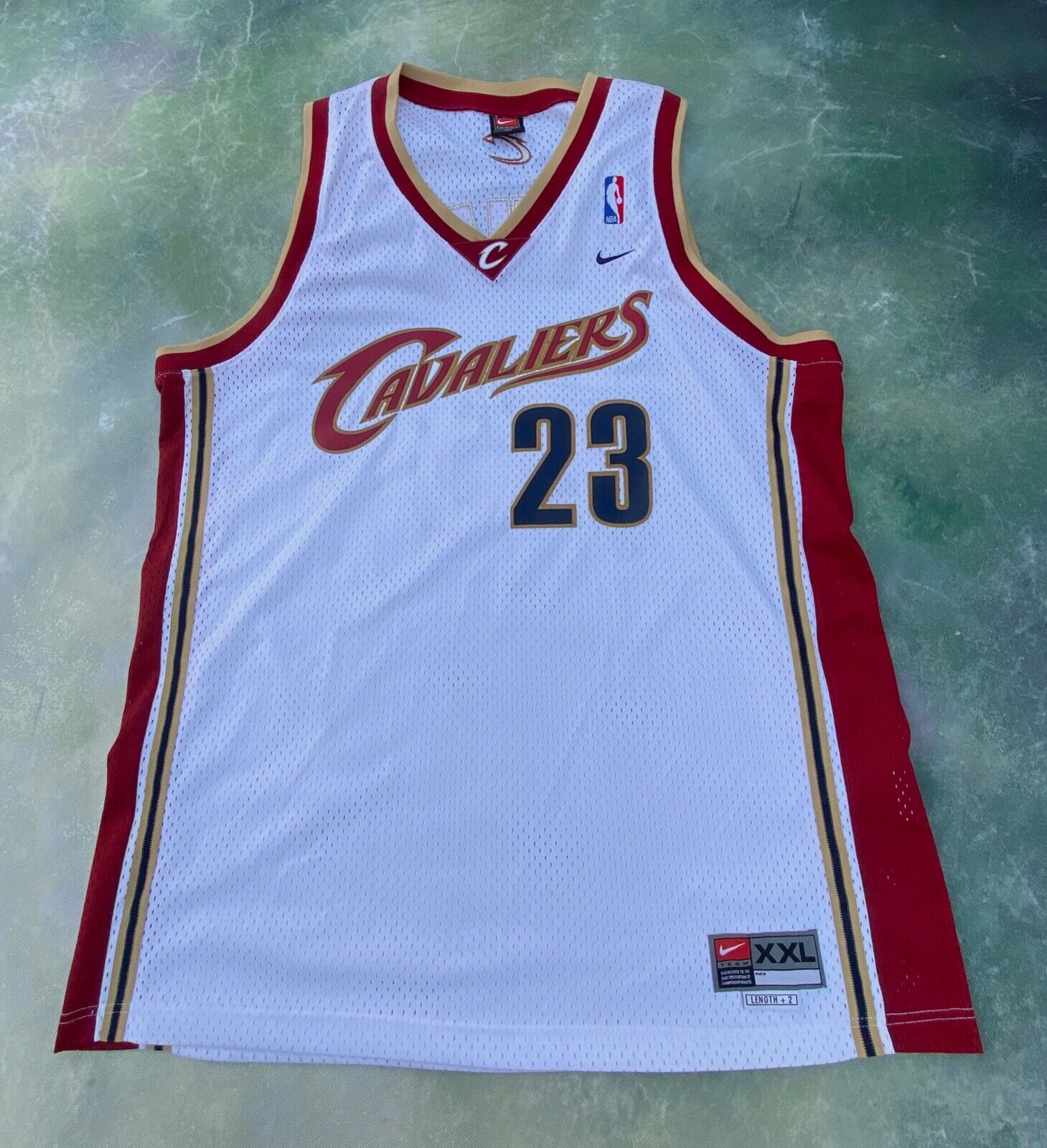 Vintage Adidas NBA Cleveland Cavaliers LeBron James #23 Jersey Size Youth L.