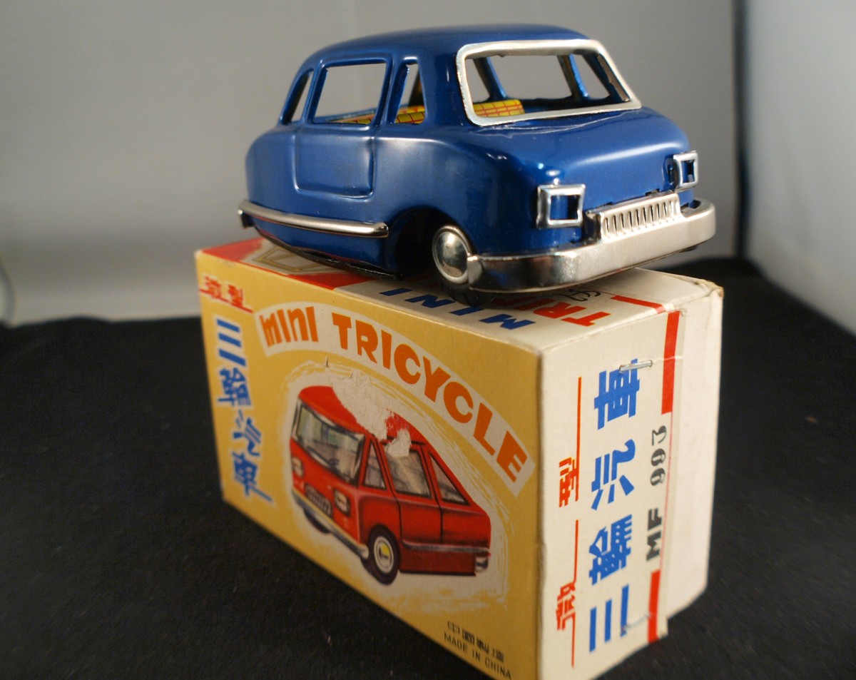 MF 993 Mini Tricycle car en tôle et friction made in China 12