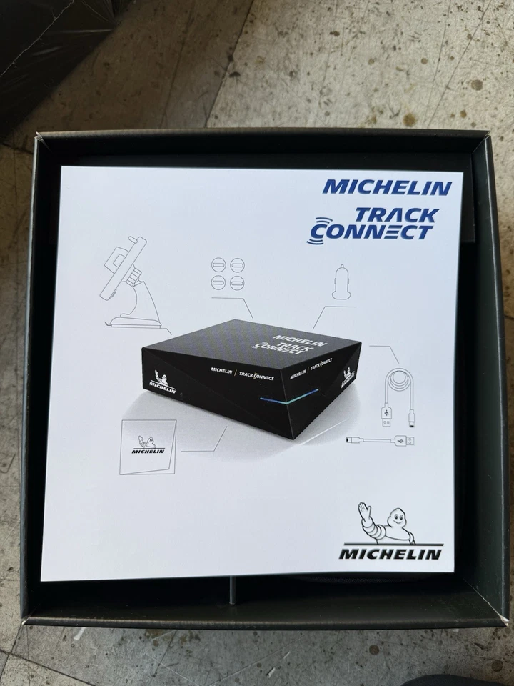 Michelin Track Connect con todo lo necesario Foto 3 de 4