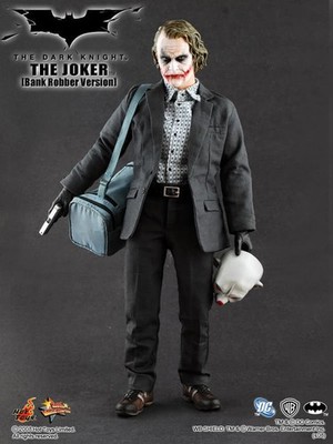 BATMAN DARK KNIGHT - JOKER BANK ROBBER 1/6 ACTIONFIGUR HOT TOYS MMS 79 -SIDESHOW