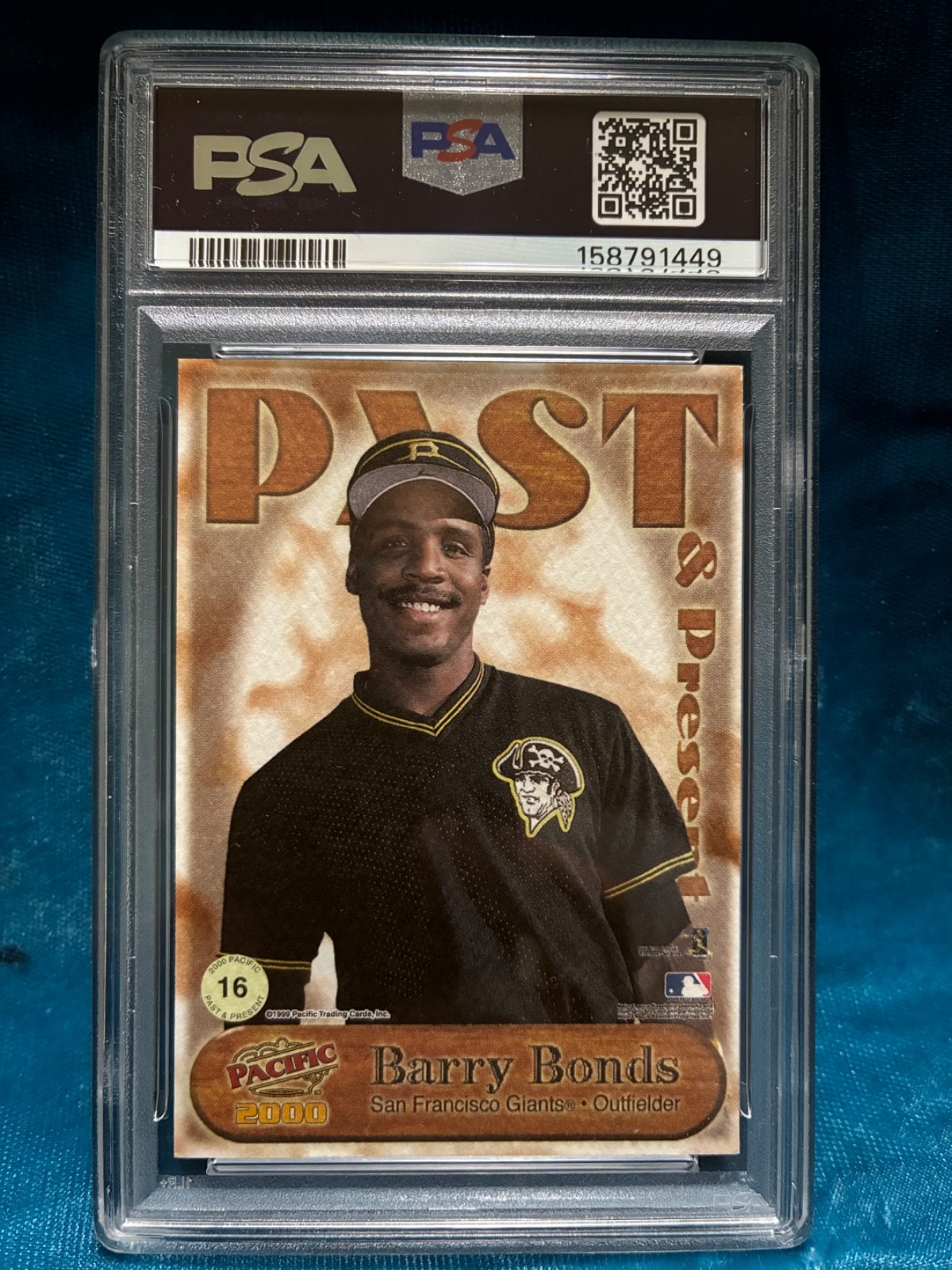 PSA  8 Pop 5 2000 Pacific Past & Present Barry Bonds #16 San Francisco Giants view 2