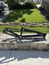 2000 GT Ultra box Pro