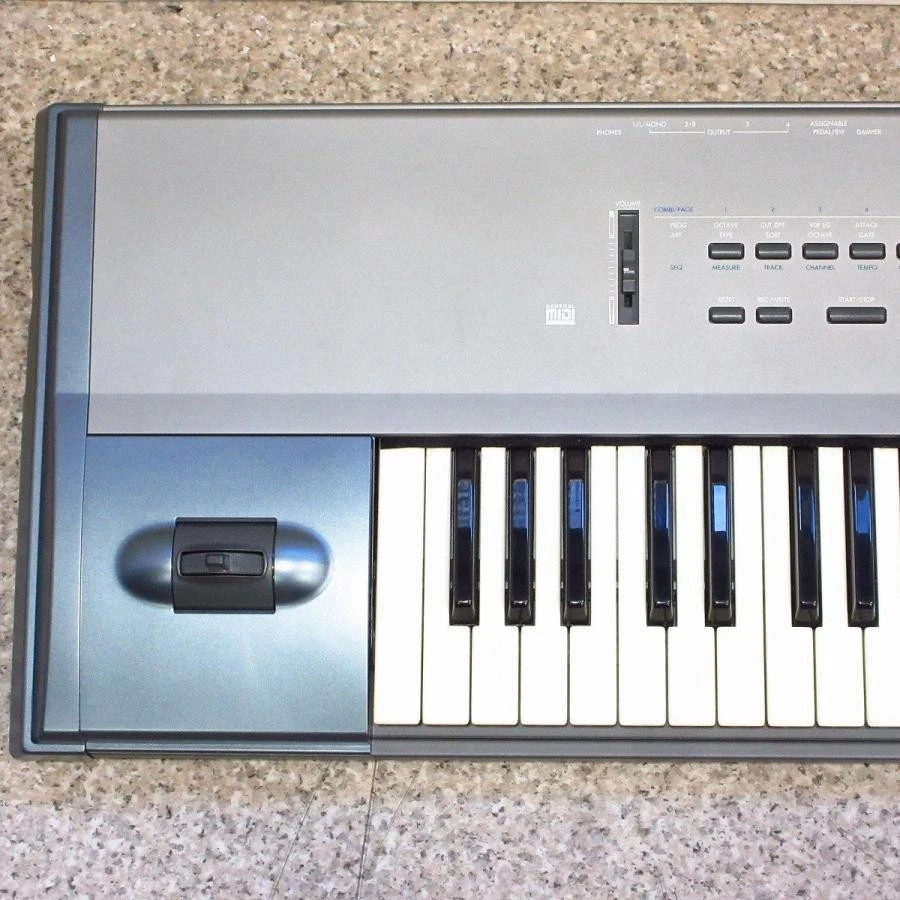 KORG N264 Keyboard Synthesizer 76-key PCM Synthesis Main Unit Used From Japan - Image 2 of 4