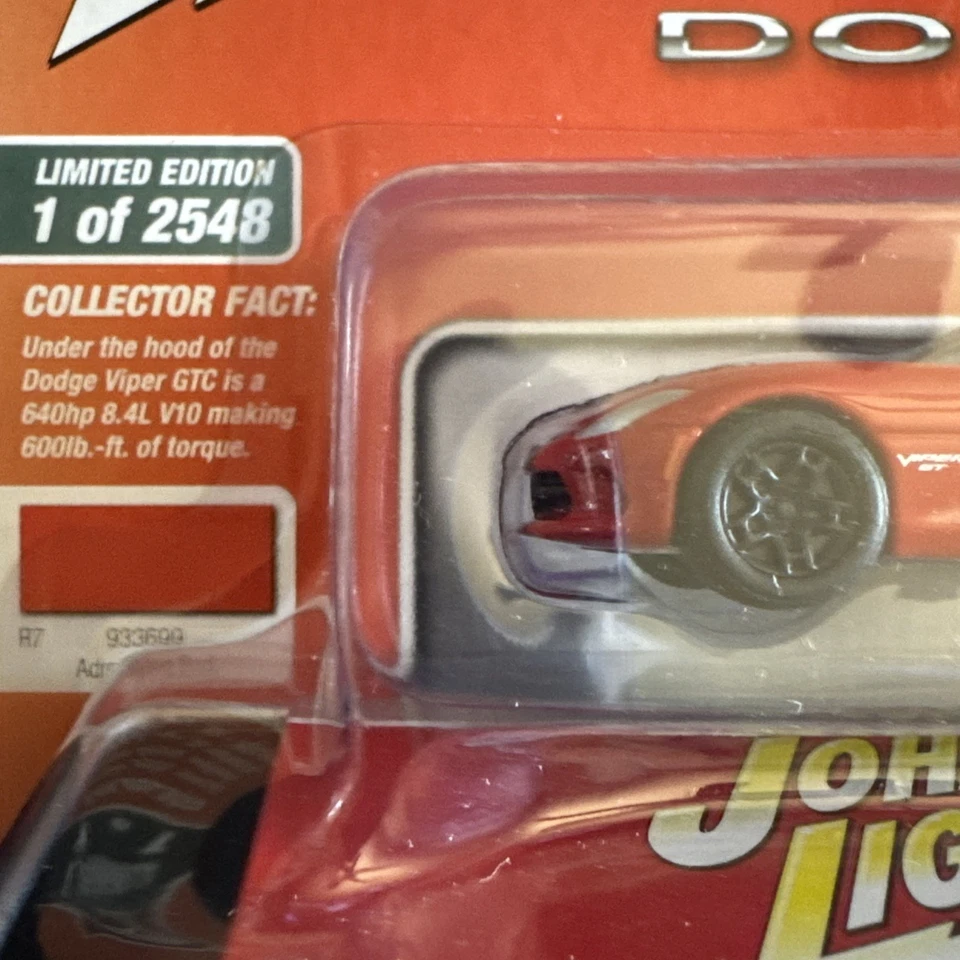 Johnny Lightning 2017 Dodge Viper GTC Pro Collector Storage Tin  - Image 3 of 4