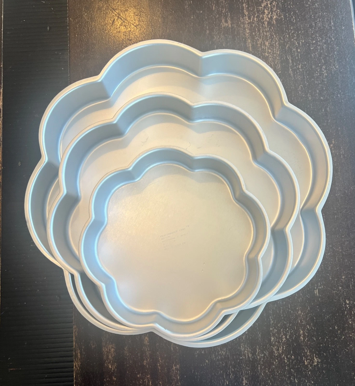 Vintage Wilton Performance Scalloped/Petal Three Tier/Wedding Pan Set #502-2138