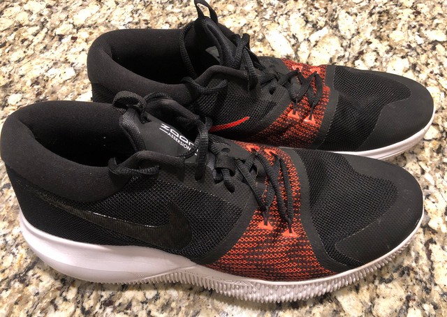 nike zoom assersion black