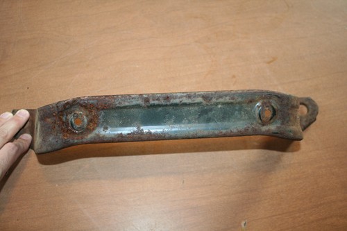 Honda ATC 185 Rear Fender Brace Support Bracket OEM  - Foto 9 di 12