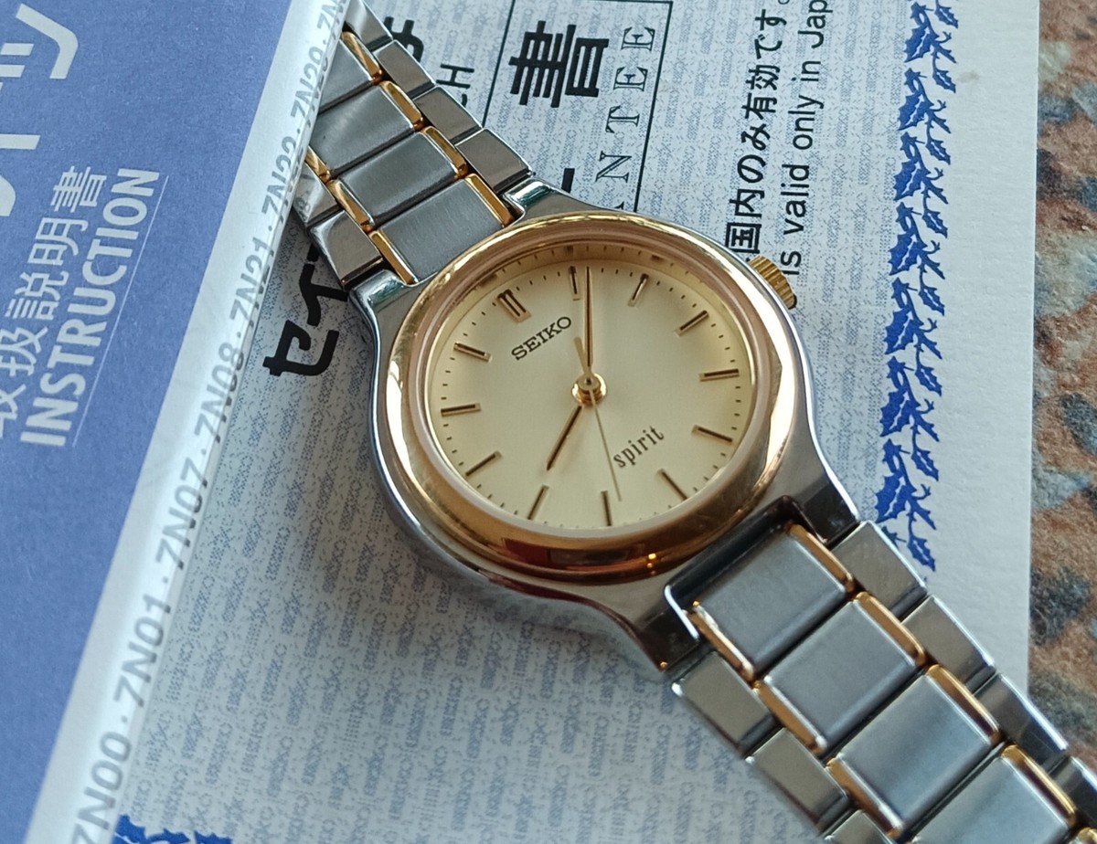 ★未使用 SEIKO SPIRIT クォーツ 電池交換済 純正SSベルト 腕時計 未使用 SEIKO SPIRIT クォーツ 電池交換済 純正SSベルト 腕時計