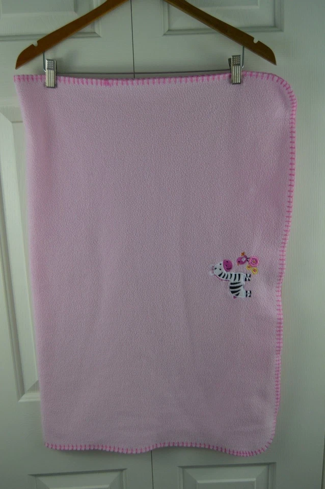 Manta de bebé con pájaro cebra Garanimals con borde cosido rosa Flor naranja Negro Forro polar Foto 2 de 4