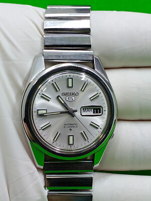 vintage SEIKO 5 watch Automatic 21 Jewels Japan Day / Date