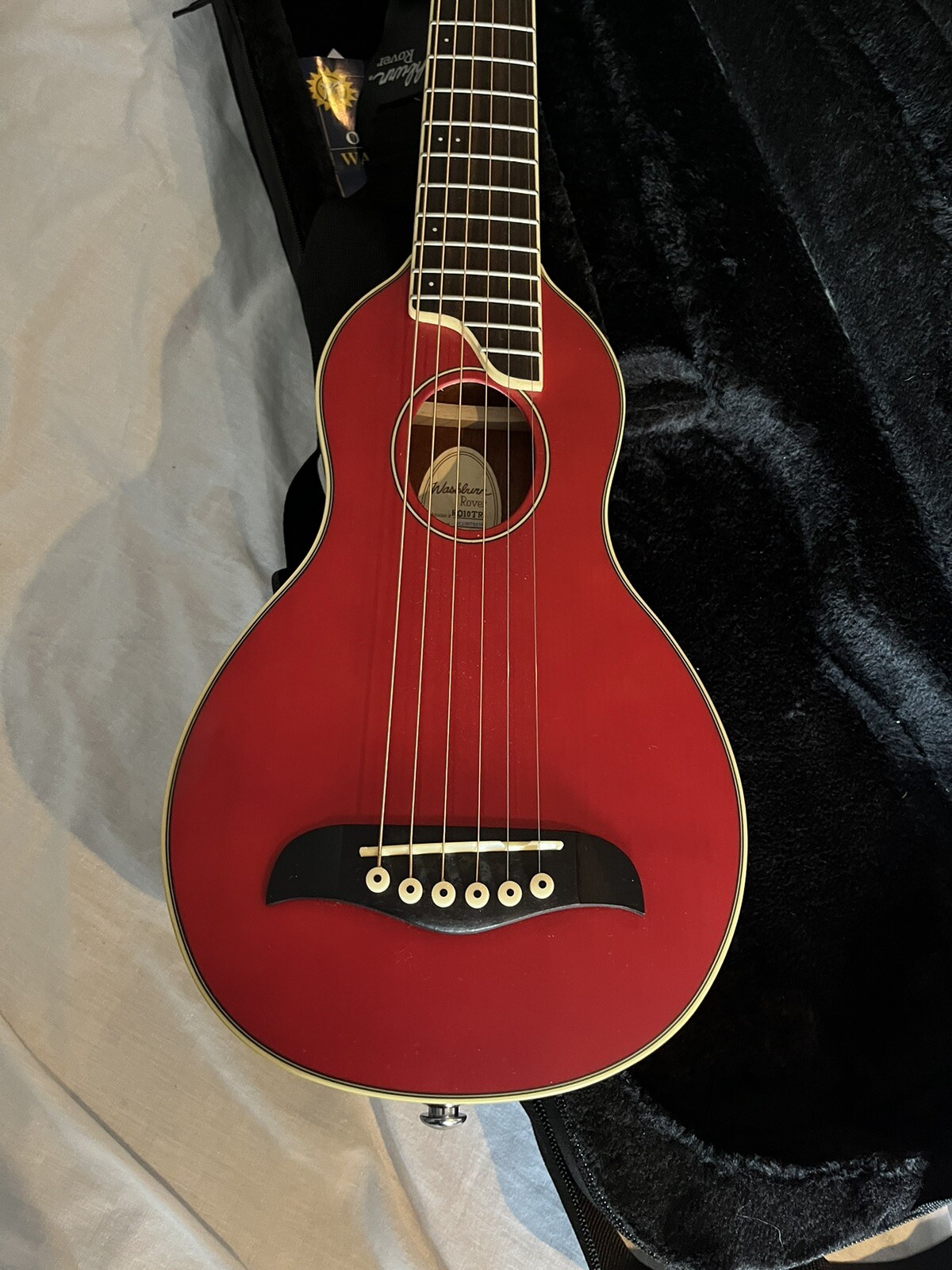 Washburn Rover RO10TR Travel Guitar Hard Case 6 Strings Red Colour