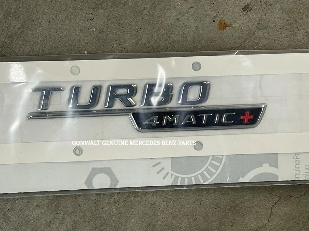 Mercedes Benz New AMG GT53 CLA45 AMG CLA250 E53 AMG Fender Emblem 