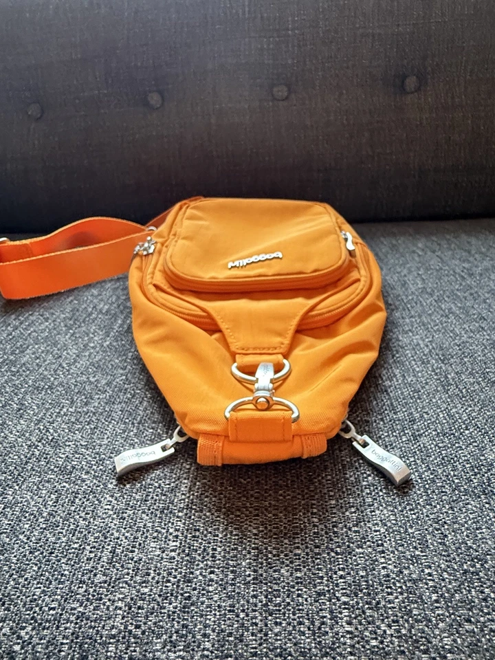 Mochilas para mujer Baggallini Central Park honda caléndula Foto 4 de 4