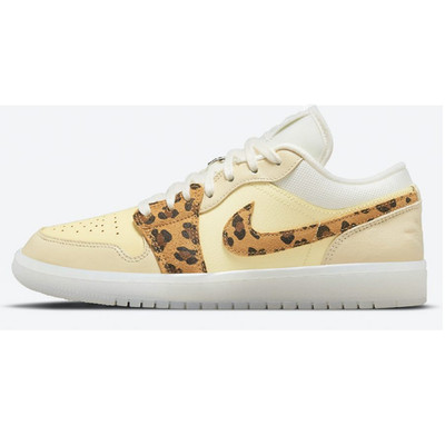 Nike Sneaker Air Jordan 1 One Low SNKRS Day Schuhe DN6998 700 Special Edition