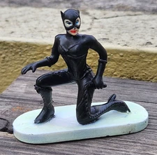 RARE MEXICO DC COMICS BATMAN RETURNS CATWOMAN 2" CEREAL PREMIUM TOY SONRICS 1992