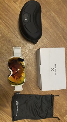 Winterial Globe Ski and Snowboard Goggles white and orange  New With Case