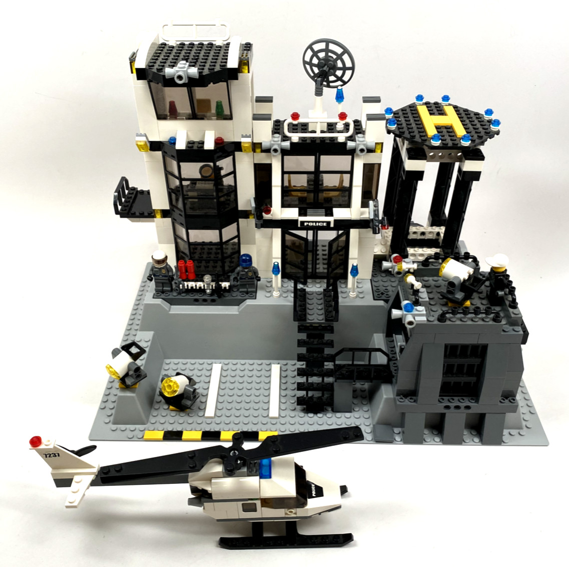 LEGO 7237 City Police Station Light Up Figures | eBay
